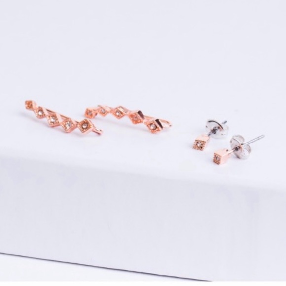 LUV AJ Diamond Kite Crawler Stud Set - Picture 2 of 7